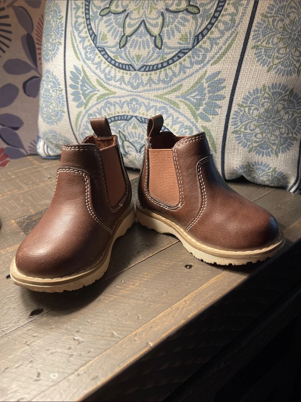 OLD NAVY  Kids Classic Chelsea Brown-Boot Classic Slip-On Style